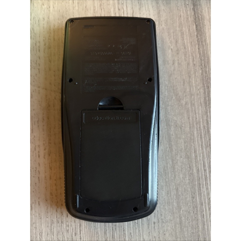 Texas Instruments TI-83 Plus Graphing Calculator with cover-works! - Picture 5 of 5